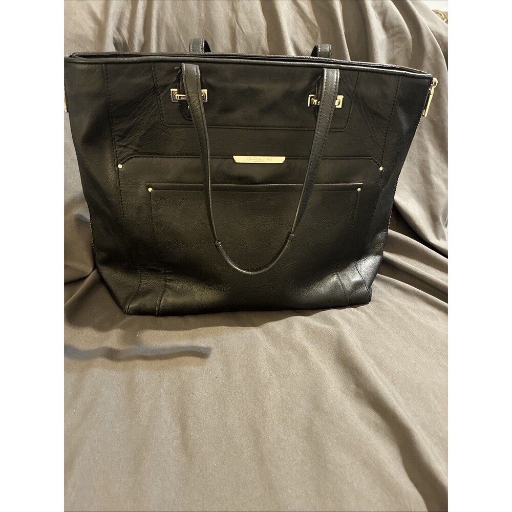 Coach Taylor 32824 Black Leather Large Tote Shoulder Bag Satchel Side Zippers